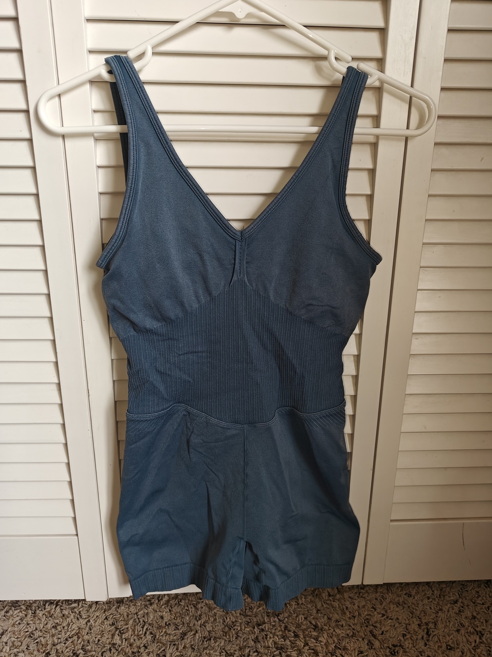 JoyLab Slate Blue Seamless V-Neck Tank Romper Size Small